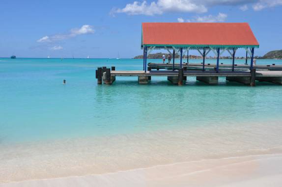 Visual totalmente caribenho em Philipsburg, capital de Sint Maarten - Caribe